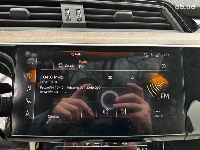 Синий Ауди E-Tron, объемом двигателя 0 л и пробегом 104 тыс. км за 33490 $, фото 25 на Automoto.ua