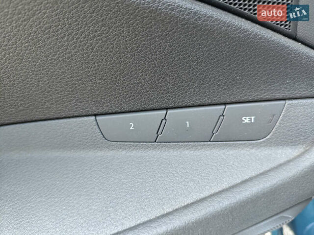 Ауди E-Tron 2020 в Киеве на Automoto.ua Синий Ауди E-Tron, объемом двигателя 0 л и пробегом 154 тыс. км за 29800 $, фото 35 на Automoto.ua