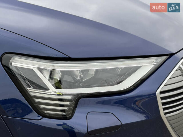Синій Ауді E-Tron, об'ємом двигуна 0 л та пробігом 44 тис. км за 34000 $, фото 16 на Automoto.ua