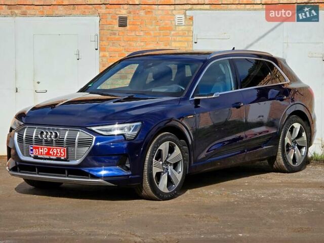 Синий Ауди E-Tron, объемом двигателя 0 л и пробегом 43 тыс. км за 39500 $, фото 95 на Automoto.ua