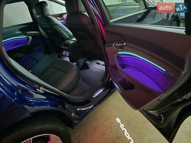 Синий Ауди E-Tron, объемом двигателя 0 л и пробегом 43 тыс. км за 39500 $, фото 61 на Automoto.ua