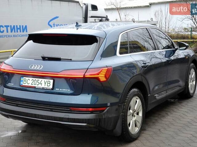 Синий Ауди E-Tron, объемом двигателя 0 л и пробегом 52 тыс. км за 31500 $, фото 7 на Automoto.ua