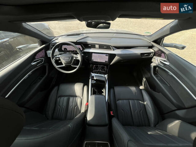 Синий Ауди E-Tron, объемом двигателя 0 л и пробегом 38 тыс. км за 39180 $, фото 64 на Automoto.ua