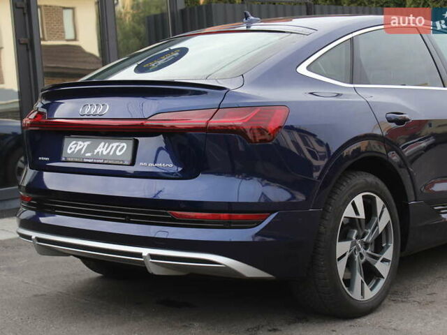 Синий Ауди E-Tron, объемом двигателя 0 л и пробегом 70 тыс. км за 34700 $, фото 12 на Automoto.ua