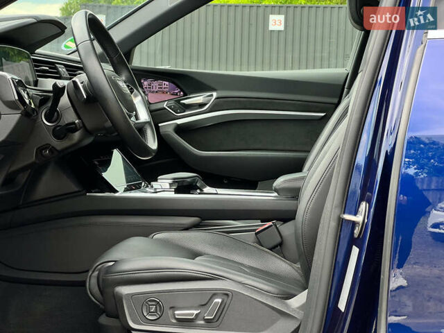 Синий Ауди E-Tron, объемом двигателя 0 л и пробегом 38 тыс. км за 39180 $, фото 31 на Automoto.ua