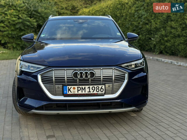 Синій Ауді E-Tron, об'ємом двигуна 0 л та пробігом 68 тис. км за 27800 $, фото 35 на Automoto.ua