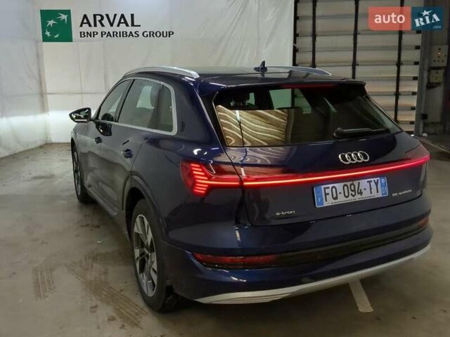 Синий Ауди E-Tron, объемом двигателя 0 л и пробегом 75 тыс. км за 45652 $, фото 4 на Automoto.ua