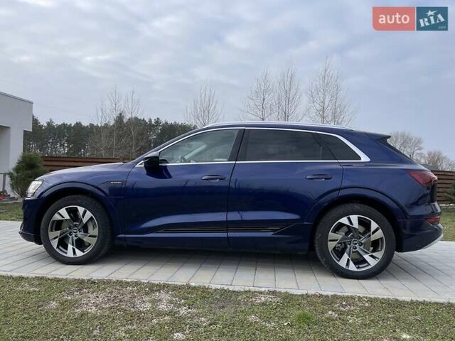 Синий Ауди E-Tron, объемом двигателя 0 л и пробегом 55 тыс. км за 37500 $, фото 14 на Automoto.ua