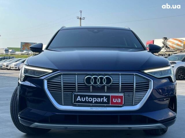 Синий Ауди E-Tron, объемом двигателя 0 л и пробегом 94 тыс. км за 35790 $, фото 1 на Automoto.ua