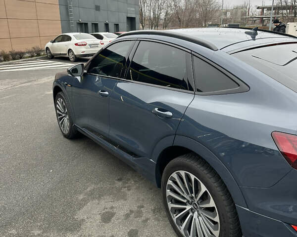 Синій Ауді E-Tron, об'ємом двигуна 0 л та пробігом 34 тис. км за 55000 $, фото 6 на Automoto.ua