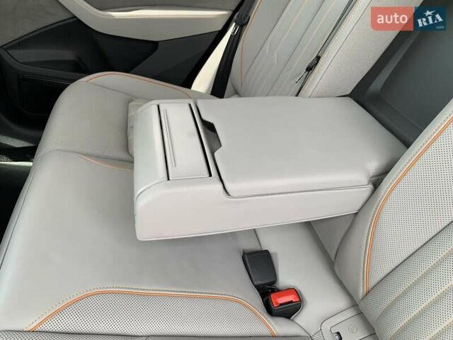 Синий Ауди E-Tron, объемом двигателя 0 л и пробегом 57 тыс. км за 38500 $, фото 134 на Automoto.ua