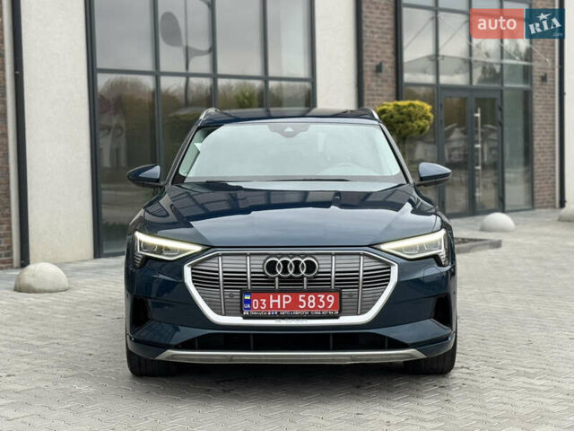 Синий Ауди E-Tron, объемом двигателя 0 л и пробегом 96 тыс. км за 25999 $, фото 35 на Automoto.ua