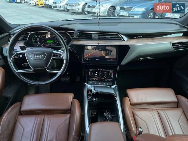 Синій Ауді E-Tron, об'ємом двигуна 0 л та пробігом 94 тис. км за 35790 $, фото 38 на Automoto.ua