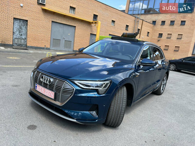 Синий Ауди E-Tron, объемом двигателя 0 л и пробегом 126 тыс. км за 25900 $, фото 112 на Automoto.ua