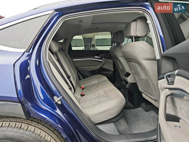 Синий Ауди E-Tron, объемом двигателя 0 л и пробегом 95 тыс. км за 34999 $, фото 75 на Automoto.ua