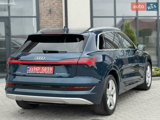 Синий Ауди E-Tron, объемом двигателя 0 л и пробегом 96 тыс. км за 25999 $, фото 2 на Automoto.ua