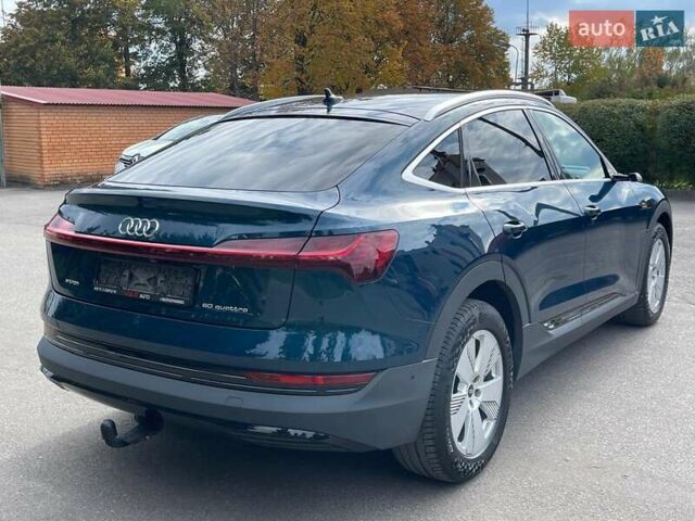 Синий Ауди E-Tron, объемом двигателя 0 л и пробегом 142 тыс. км за 26500 $, фото 5 на Automoto.ua