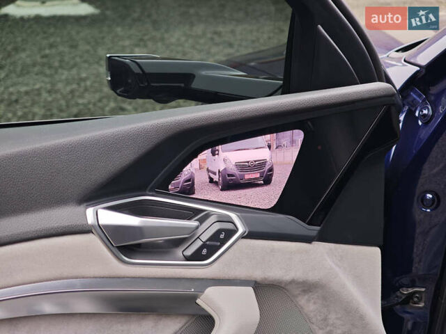 Синий Ауди E-Tron, объемом двигателя 0 л и пробегом 95 тыс. км за 34999 $, фото 28 на Automoto.ua