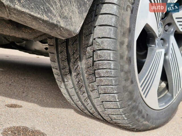 Синий Ауди E-Tron, объемом двигателя 0 л и пробегом 5 тыс. км за 58900 $, фото 18 на Automoto.ua