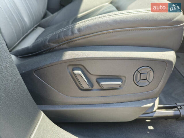 Ауди E-Tron 2020 в Киеве на Automoto.ua Синий Ауди E-Tron, объемом двигателя 0 л и пробегом 154 тыс. км за 29800 $, фото 18 на Automoto.ua