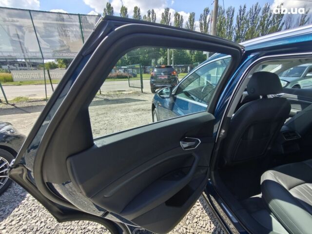 Синий Ауди E-Tron, объемом двигателя 0 л и пробегом 154 тыс. км за 29800 $, фото 12 на Automoto.ua