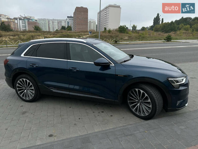 Синий Ауди E-Tron, объемом двигателя 0 л и пробегом 85 тыс. км за 38999 $, фото 24 на Automoto.ua