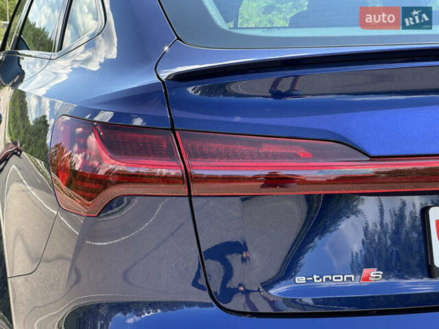 Синий Ауди E-Tron, объемом двигателя 0 л и пробегом 58 тыс. км за 43999 $, фото 45 на Automoto.ua