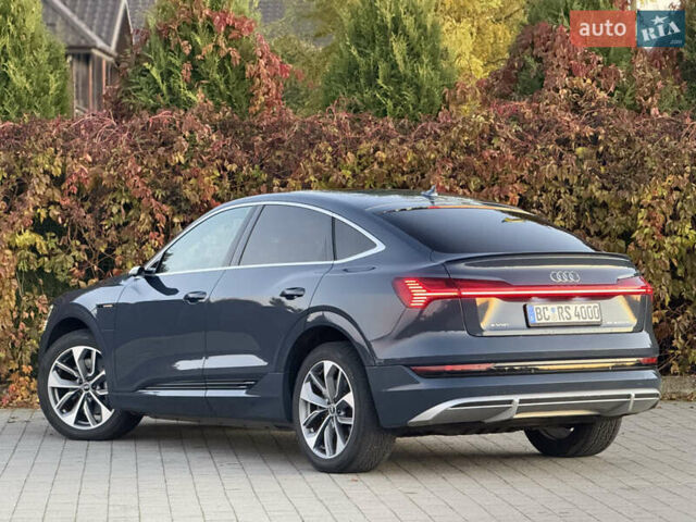 Ауді E-Tron 2021 у Львові на Automoto.ua Синій Ауді E-Tron, об'ємом двигуна 0 л та пробігом 98 тис. км за 31700 $, фото 3 на Automoto.ua