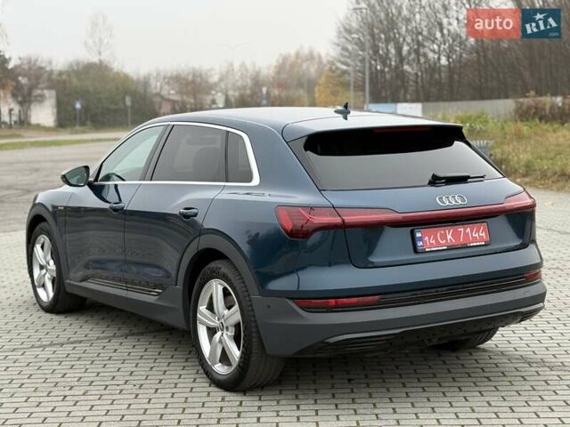 Синий Ауди E-Tron, объемом двигателя 0 л и пробегом 69 тыс. км за 32700 $, фото 8 на Automoto.ua