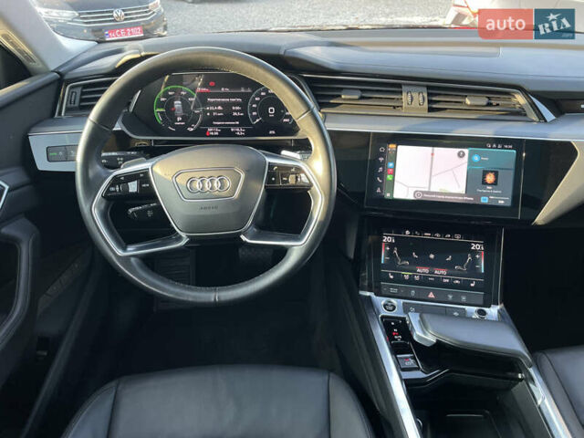 Синий Ауди E-Tron, объемом двигателя 0 л и пробегом 59 тыс. км за 34500 $, фото 43 на Automoto.ua