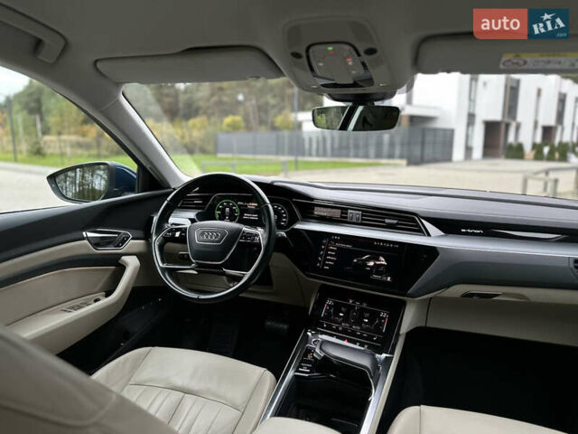Синій Ауді E-Tron, об'ємом двигуна 0 л та пробігом 75 тис. км за 35900 $, фото 26 на Automoto.ua