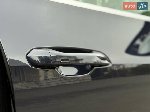 Синій Ауді E-Tron, об'ємом двигуна 0 л та пробігом 140 тис. км за 31000 $, фото 62 на Automoto.ua