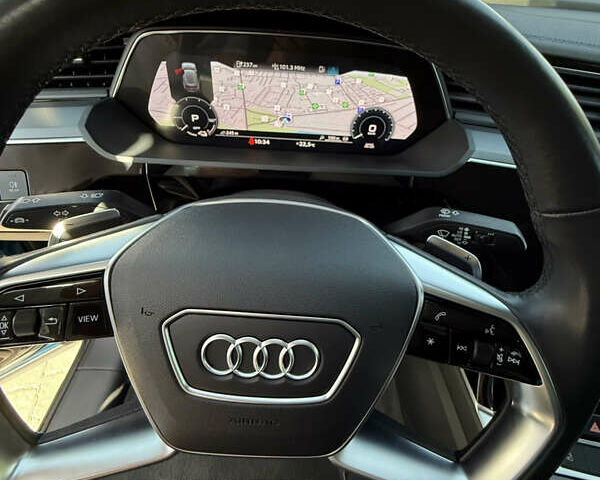Синій Ауді E-Tron, об'ємом двигуна 0 л та пробігом 47 тис. км за 33000 $, фото 10 на Automoto.ua