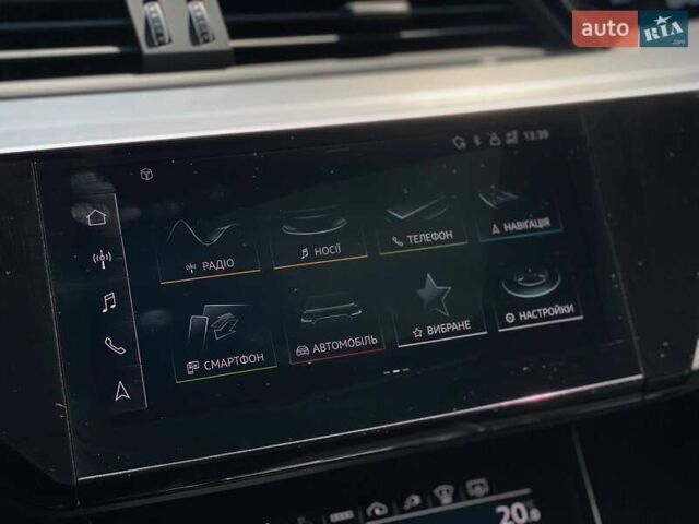 Синий Ауди E-Tron, объемом двигателя 0 л и пробегом 72 тыс. км за 42390 $, фото 36 на Automoto.ua