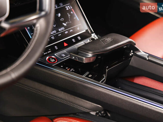 Синій Ауді E-Tron, об'ємом двигуна 0 л та пробігом 33 тис. км за 49899 $, фото 50 на Automoto.ua