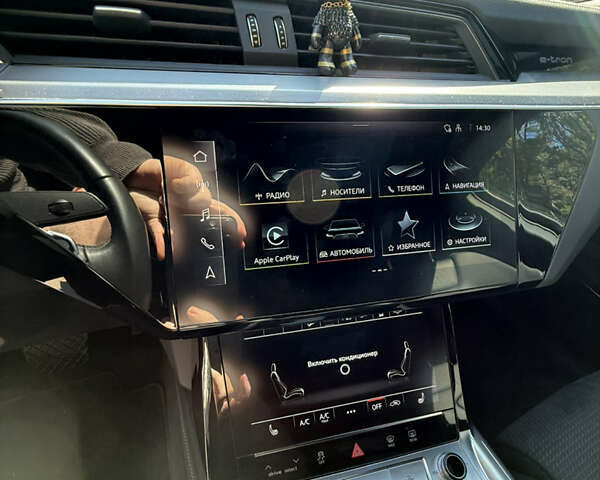 Синий Ауди E-Tron, объемом двигателя 0 л и пробегом 55 тыс. км за 32999 $, фото 20 на Automoto.ua