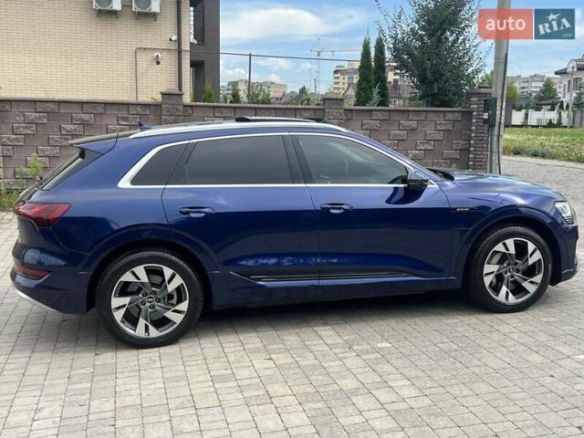 Синій Ауді E-Tron, об'ємом двигуна 0 л та пробігом 46 тис. км за 29900 $, фото 5 на Automoto.ua