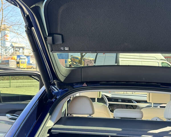 Синий Ауди E-Tron, объемом двигателя 0 л и пробегом 46 тыс. км за 35900 $, фото 14 на Automoto.ua