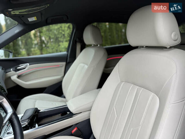 Синій Ауді E-Tron, об'ємом двигуна 0 л та пробігом 140 тис. км за 31000 $, фото 15 на Automoto.ua