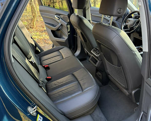 Синий Ауди E-Tron, объемом двигателя 0 л и пробегом 99 тыс. км за 32000 $, фото 15 на Automoto.ua