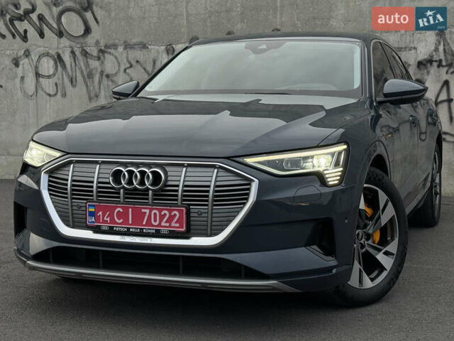 Ауді E-Tron 2021 у Львові на Automoto.ua Синій Ауді E-Tron, об'ємом двигуна 0 л та пробігом 73 тис. км за 38520 $, фото 6 на Automoto.ua