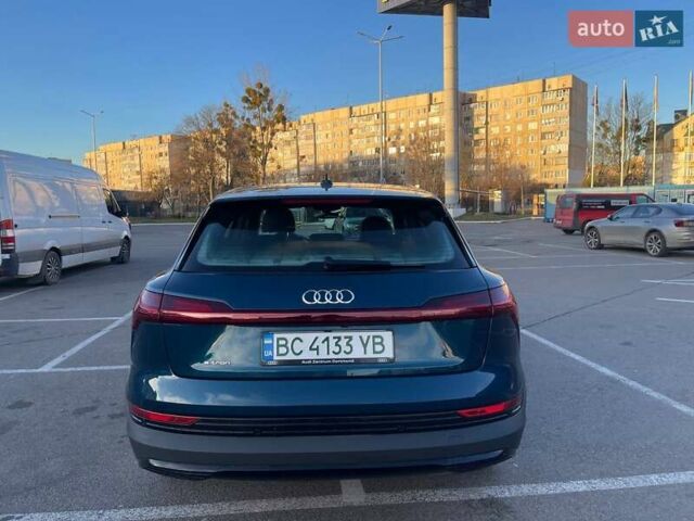 Синий Ауди E-Tron, объемом двигателя 0 л и пробегом 69 тыс. км за 31000 $, фото 3 на Automoto.ua