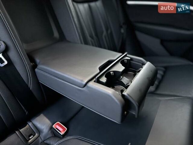 Синий Ауди E-Tron, объемом двигателя 0 л и пробегом 52 тыс. км за 37500 $, фото 97 на Automoto.ua