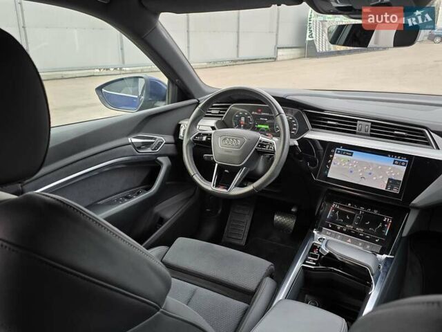 Синий Ауди E-Tron, объемом двигателя 0 л и пробегом 49 тыс. км за 39900 $, фото 15 на Automoto.ua
