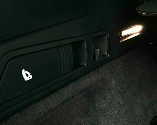 Синий Ауди E-Tron, объемом двигателя 0 л и пробегом 54 тыс. км за 32800 $, фото 13 на Automoto.ua