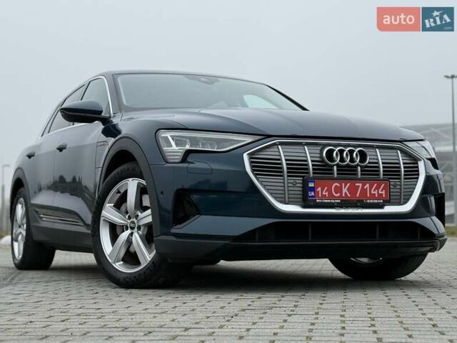 Синий Ауди E-Tron, объемом двигателя 0 л и пробегом 69 тыс. км за 32700 $, фото 17 на Automoto.ua