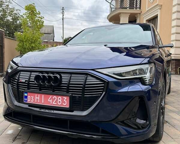 Ауди E-Tron 2021 в Днепре (Днепропетровске) на Automoto.ua Синий Ауди E-Tron, объемом двигателя 0 л и пробегом 134 тыс. км за 35999 $, фото 16 на Automoto.ua