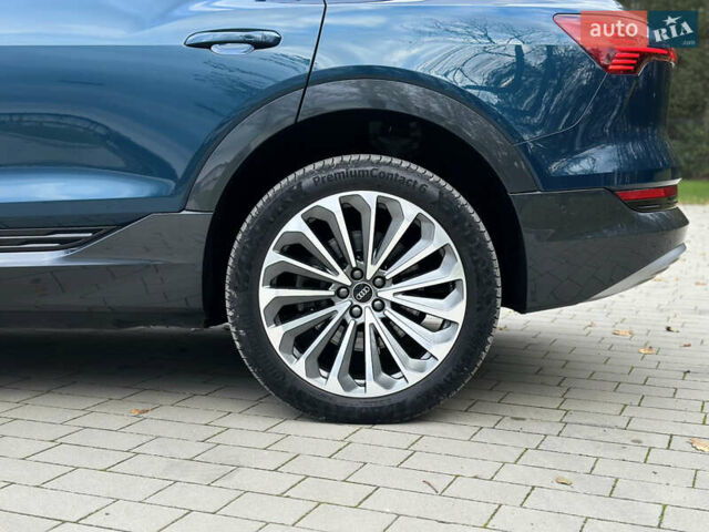 Синій Ауді E-Tron, об'ємом двигуна 0 л та пробігом 75 тис. км за 35900 $, фото 19 на Automoto.ua