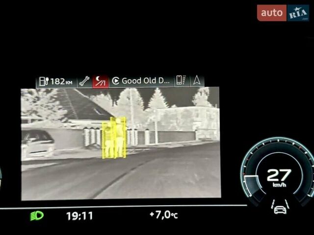 Синий Ауди E-Tron, объемом двигателя 0 л и пробегом 44 тыс. км за 46600 $, фото 68 на Automoto.ua