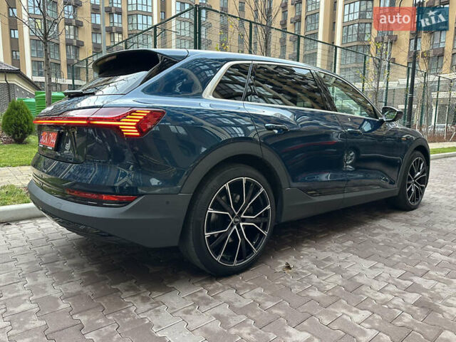 Синий Ауди E-Tron, объемом двигателя 0 л и пробегом 73 тыс. км за 34900 $, фото 8 на Automoto.ua